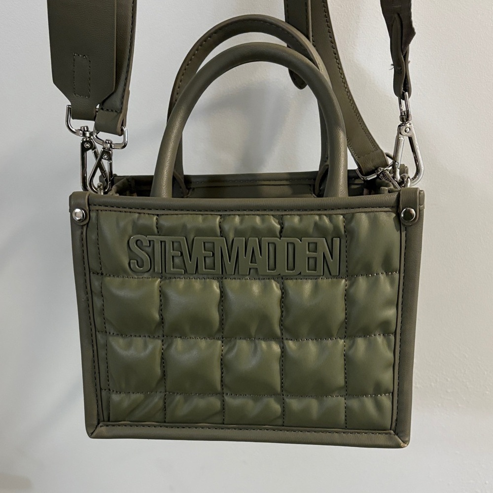 Steve Madden Niko Quilted Bag